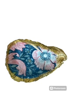 Gold Oyster Shell Trinket Dish - Pretty in Pink with Blue Background-Medium