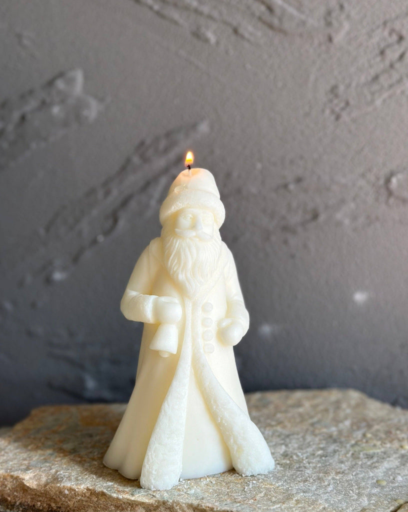 Cute Santa Claus Candle: Ivory/Undyed, Fraser Fir-LA AROMA CANDLE CO. -